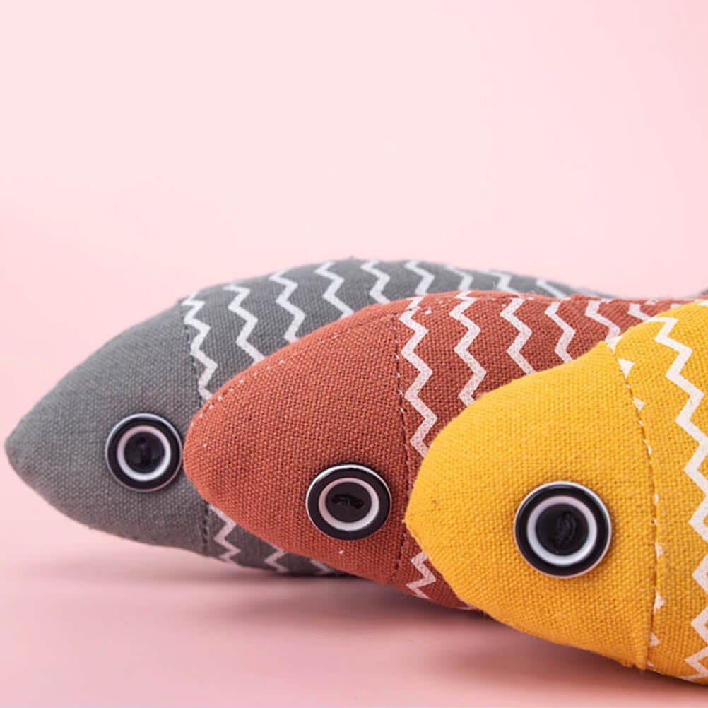 Stuffed Fish Cat Toy With Catnip petvibez